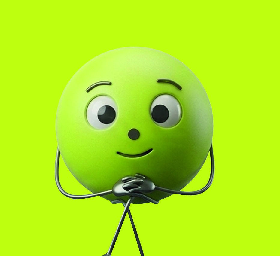 Personaje de Punto Creativo sentado sobre el fondo verde característico de la marca